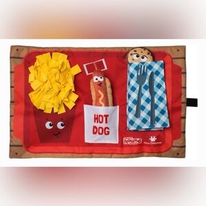 Outward Hound Activity Matz Fast Food Fun Game Plush Dog Toy